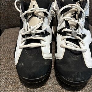 Jordan Black and White Men's Shoes
